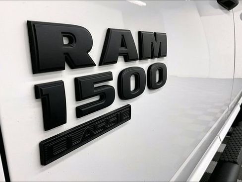 Used 2022 RAM 1500 Classic Warlock w/ Electronics Group AWD/4WD image 36