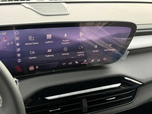 New 2027 Buick Enclave Preferred w/ Power Package FWD image 31