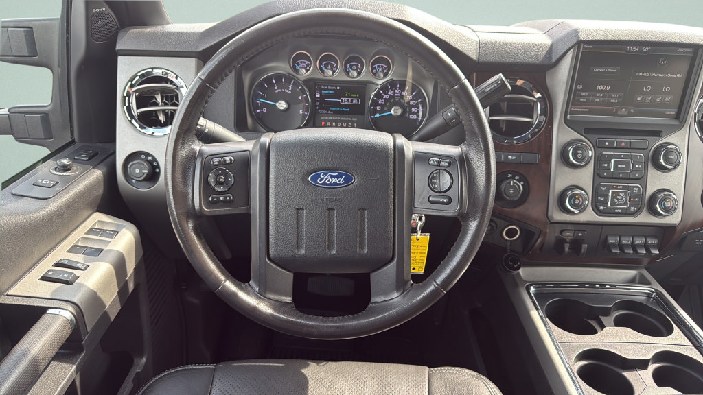 Used 2016 Ford F250 Lariat w/ Lariat Ultimate Package AWD/4WD image 17