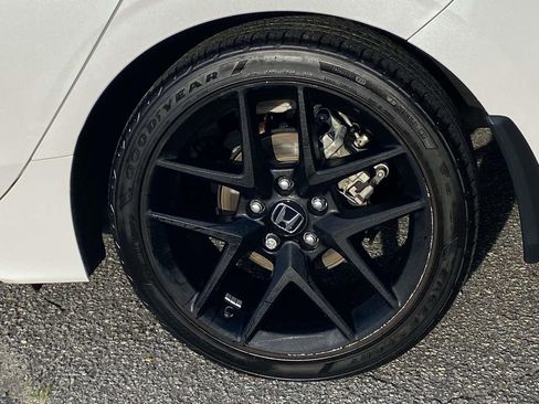 Certified 2025 Honda Civic Sport image 8