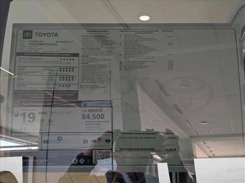 Used 2026 Toyota Tundra SR5 w/ SR5 Premium Package AWD/4WD image 16