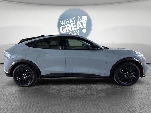 Used 2024 Ford Mustang Mach-E Premium AWD/4WD image 2