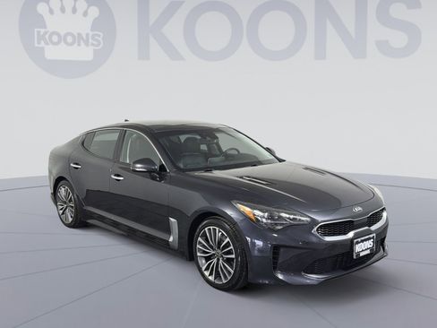 Used 2019 Kia Stinger Premium image 10