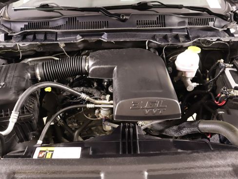 Used 2024 RAM 1500 Tradesman w/ Chrome Plus Package image 17