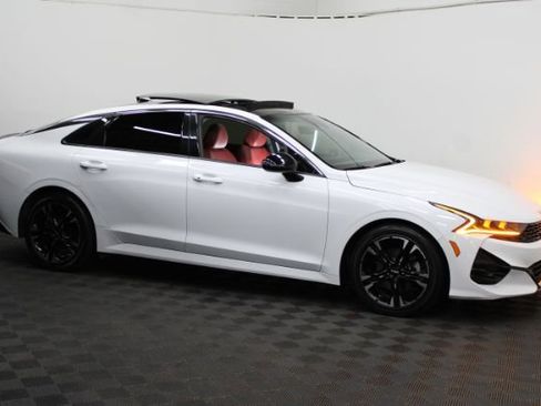 Used 2022 Kia K5 GT-Line w/ GT-Line FWD Premium Package image 3