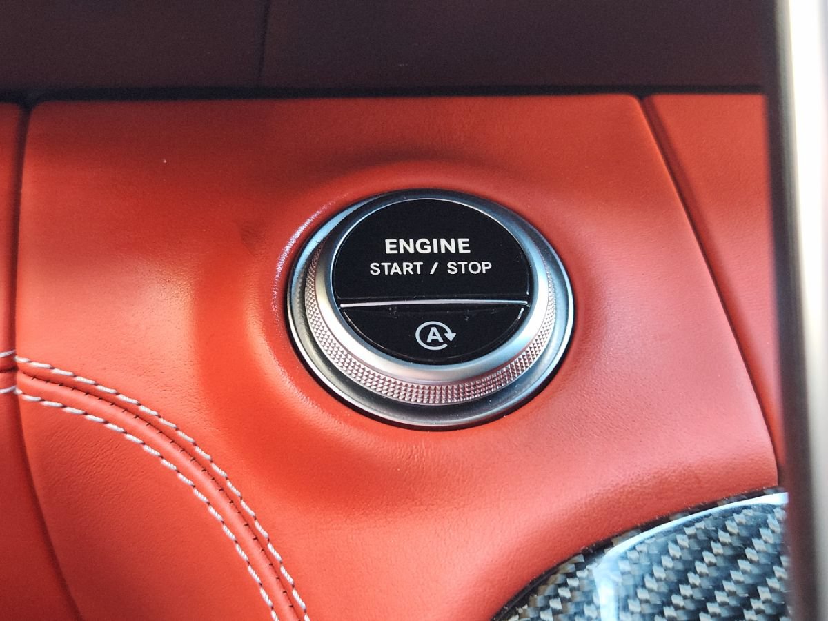 Used 2022 Mercedes-Benz SL 63 AMG 4MATIC image 40
