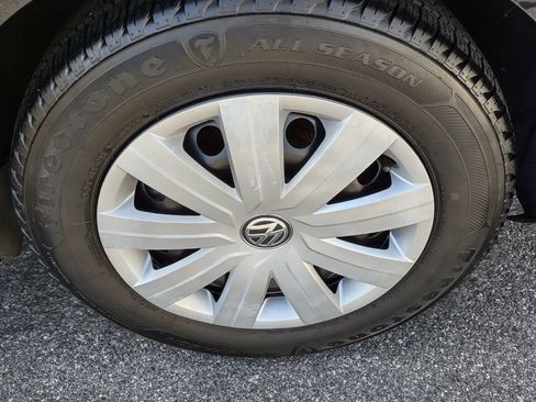 Used 2015 Volkswagen Jetta S FWD image 35