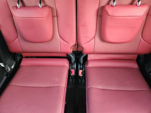 Used 2023 Lexus GX 460 Premium image 30