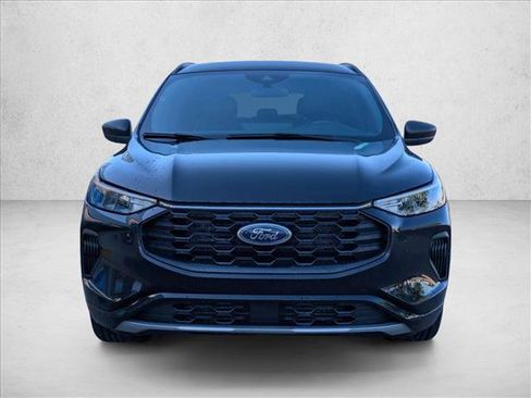 Used 2024 Ford Escape ST-Line w/ Tech Pack #1 FWD image 2