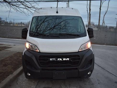 Used 2023 RAM ProMaster 3500 w/ Driver Convenience Group image 3