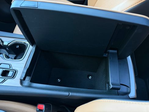 Used 2023 Lexus RX 350h image 31