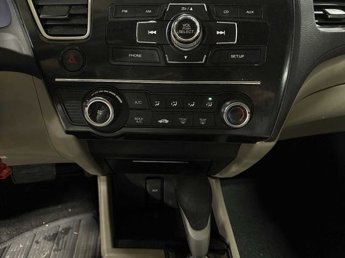 Used 2013 Honda Civic LX image 21