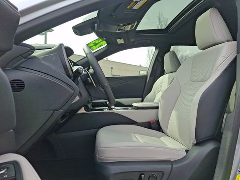 Used 2025 Lexus RX 350 Premium image 14