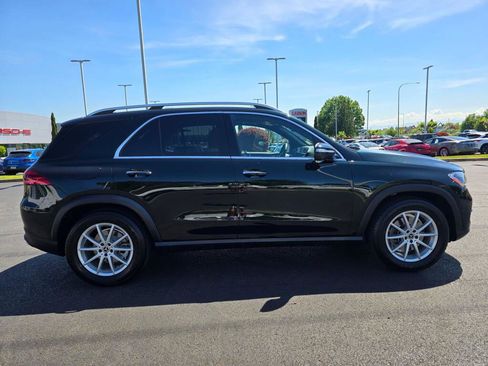 Used 2024 Mercedes-Benz GLE 350 4MATIC w/ Driver Assistance Package image 7