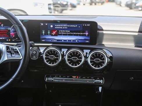 Certified 2025 Mercedes-Benz CLA 250 image 11