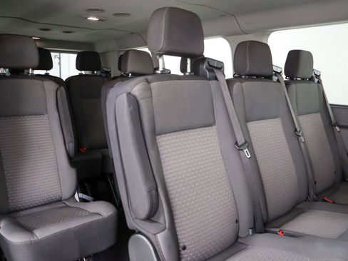 Used 2023 Ford Transit 350 XLT image 27