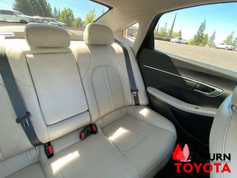Used 2023 Hyundai Sonata Limited FWD image 20