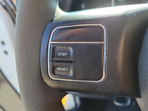 Used 2016 Jeep Wrangler Sport image 17