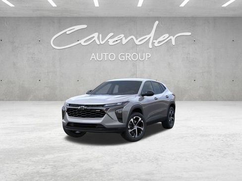 New 2026 Chevrolet Trax RS w/ Driver Confidence Package FWD image 8