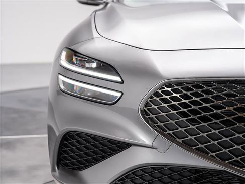 New 2026 Genesis G70 2.5T image 12