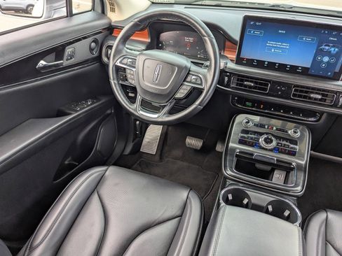 Used 2021 Lincoln Nautilus Reserve image 17