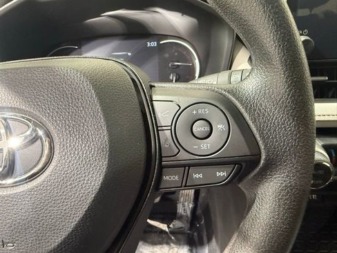 Certified 2025 Toyota RAV4 XLE image 25