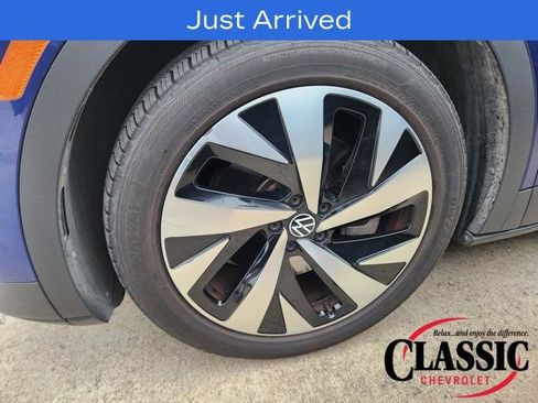 Used 2021 Volkswagen ID.4 Pro S w/ Gradient Package image 15