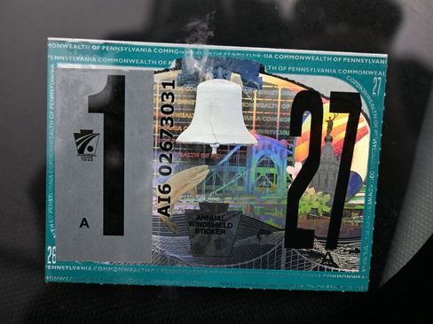 Used 2019 Tesla Model 3 Standard Range Plus image 8