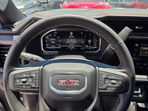 Used 2024 GMC Sierra 2500 AT4 AWD/4WD image 27
