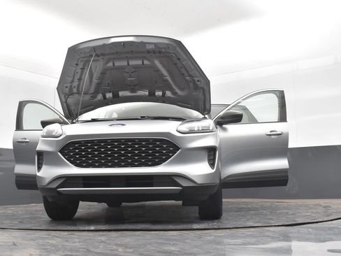 Used 2022 Ford Escape SE w/ Convenience Package AWD/4WD image 38