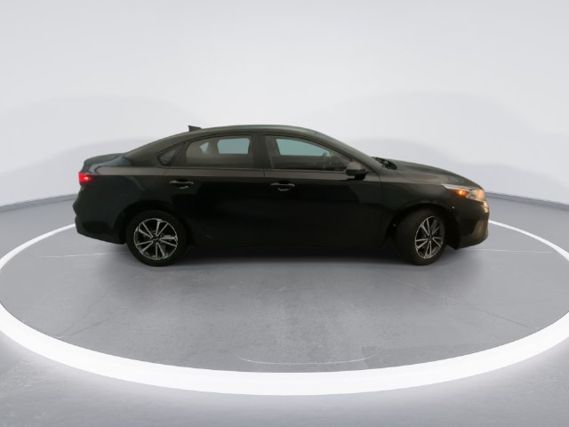 Used 2023 Kia Forte LXS FWD image 7