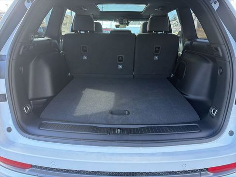 New 2026 Jeep Grand Cherokee Limited image 7