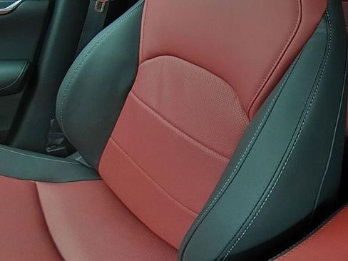 New 2025 INFINITI QX50 Sport image 19