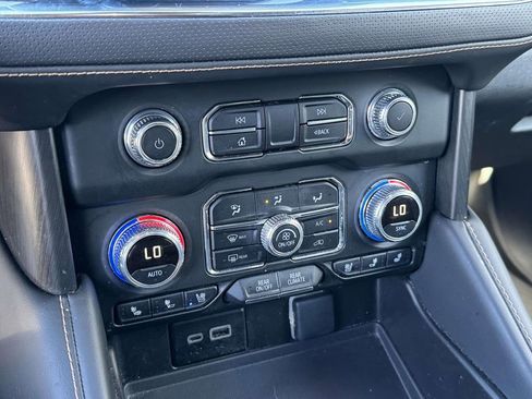 Used 2023 GMC Yukon XL AT4 w/ Max Trailering Package AWD/4WD image 31