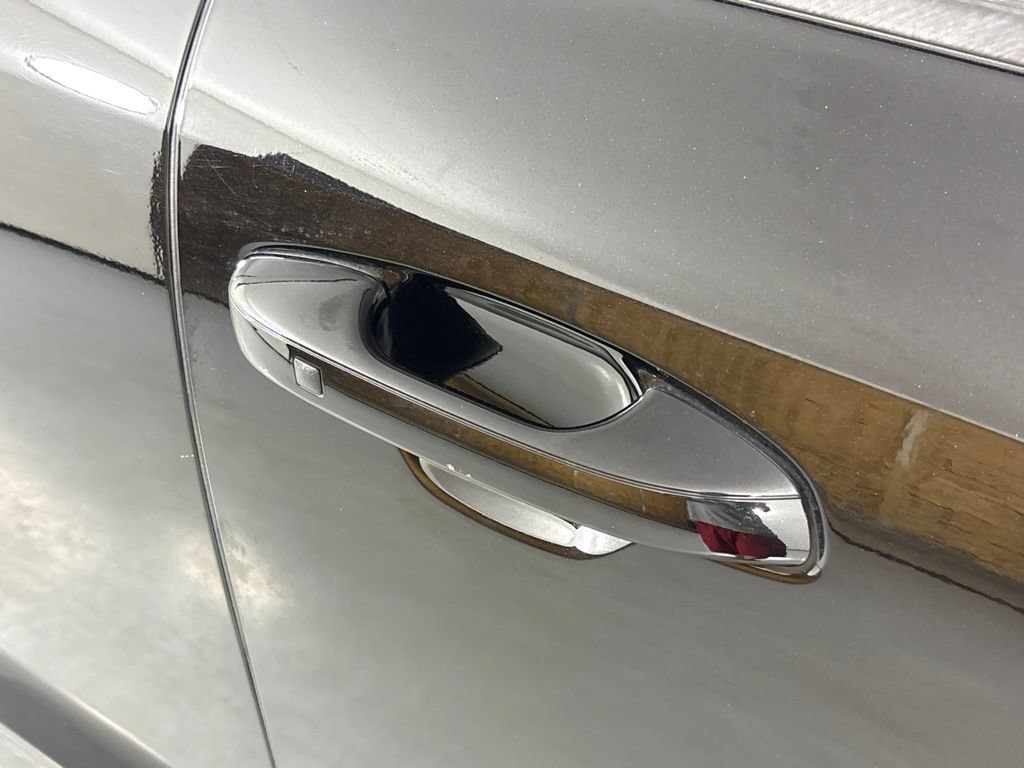 Used 2025 Kia Niro Wind FWD image 15