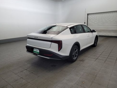 Used 2025 Kia K4 FWD image 9