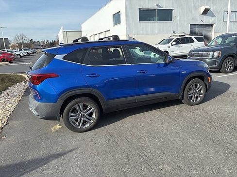 Used 2021 Kia Seltos S image 5