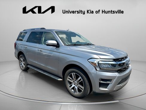 Used 2023 Ford Expedition Limited RWD image 1