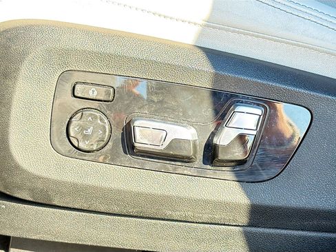 Used 2026 BMW X6 xDrive40i image 26