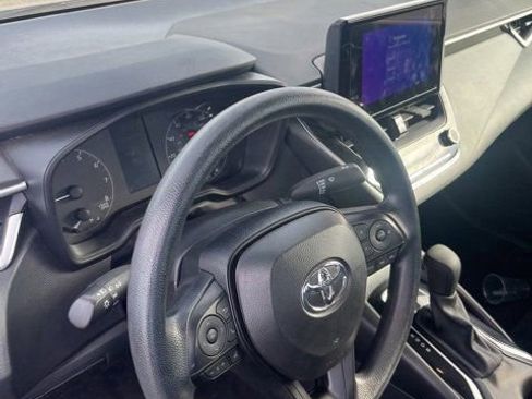 Used 2024 Toyota Corolla LE image 13
