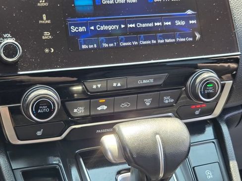 Used 2022 Honda CR-V Touring image 29