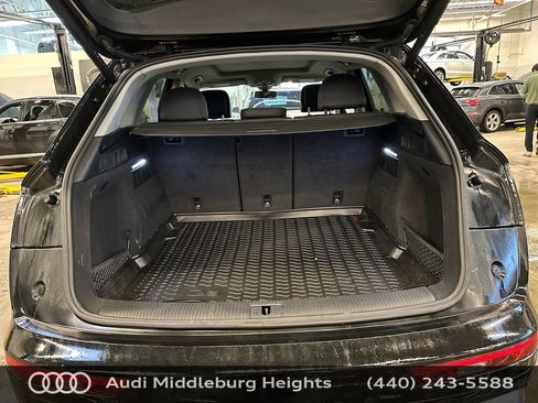 Certified 2025 Audi Q5 2.0T Premium Plus w/ Premium Plus Package image 28