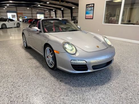 Used 2010 Porsche 911 Carrera S RWD image 12