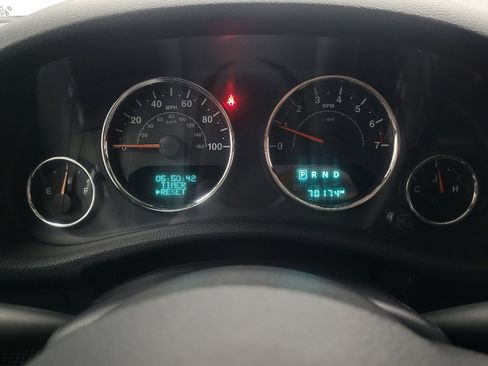 Used 2018 Jeep Wrangler Sport AWD/4WD image 23