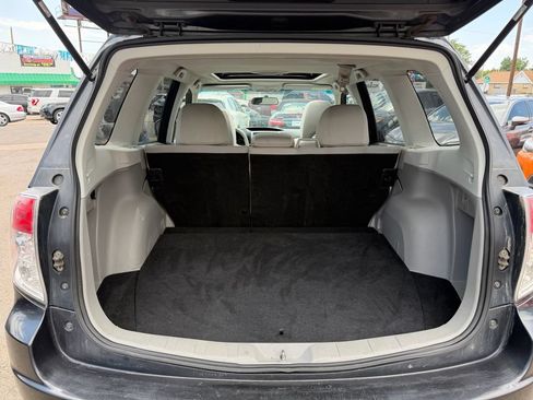 Used 2012 Subaru Forester 2.5X Premium w/ All-Weather Pkg AWD/4WD image 8