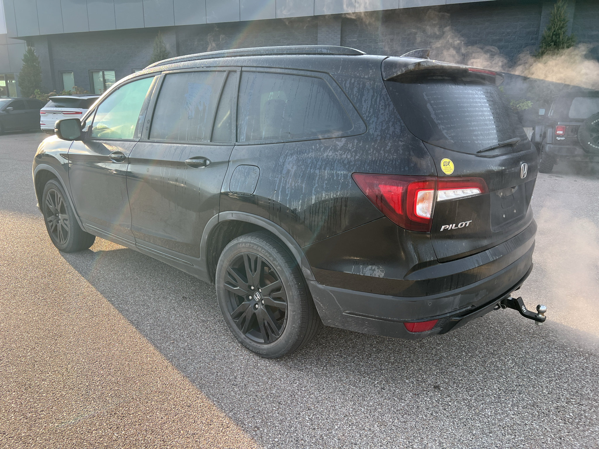 Used 2020 Honda Pilot Black Edition image 5