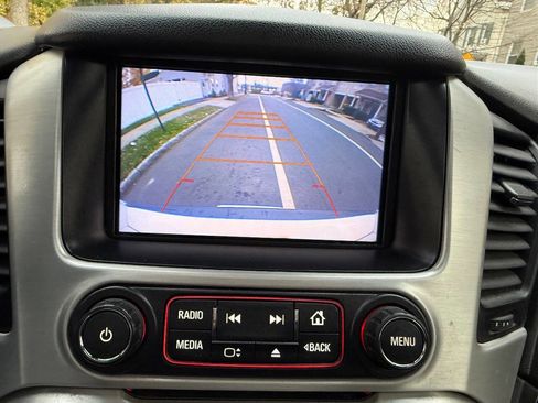 Used 2016 GMC Yukon XL SLT w/ Open Road Package image 18