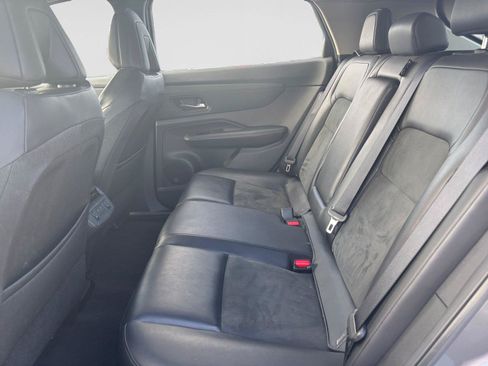 Used 2023 Nissan Ariya FWD image 25