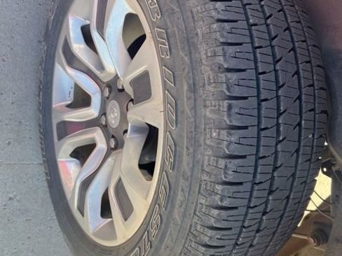 Used 2024 RAM 1500 Limited image 10