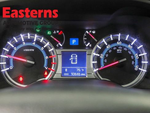 Used 2015 Toyota 4Runner Limited image 17